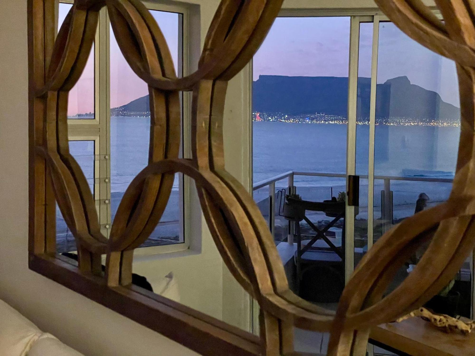Abode Africa Apartment Блубергстранд Екстериор снимка